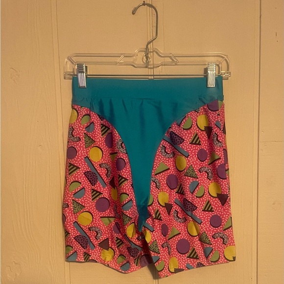 SOLD 80’s Workout Kit/Halloween Costume Women’s (S/M fits up to size 8) 2 pc NWT - Picture 4 of 9
